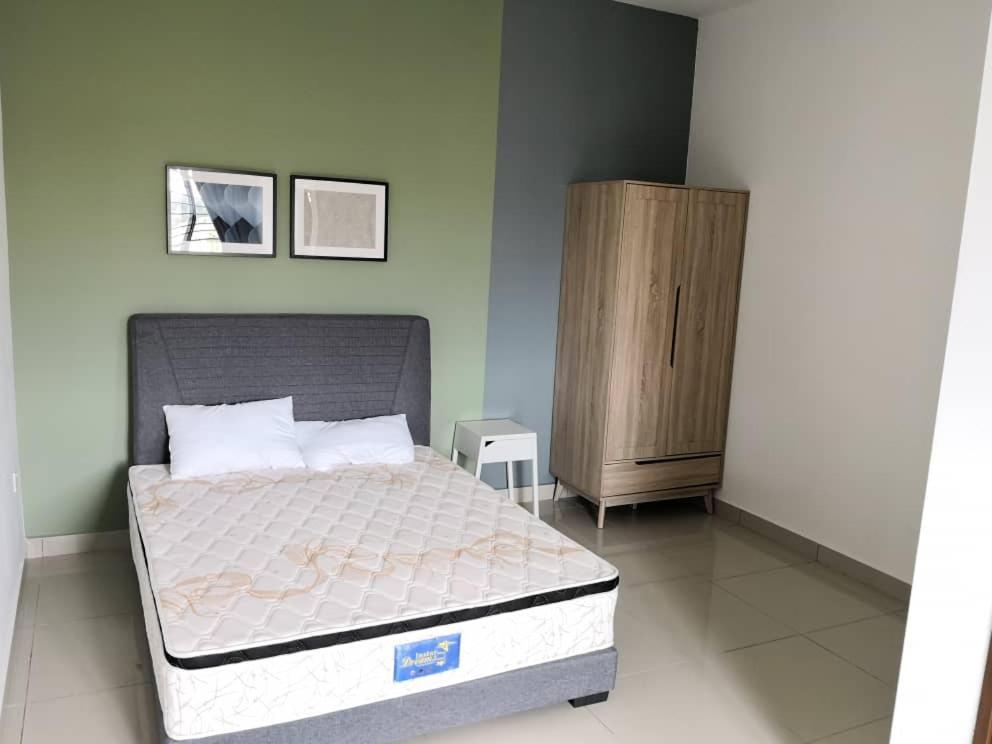 Johor Desaru Beach Bungalow Villas Kangkar Chemaran Eksteriør billede