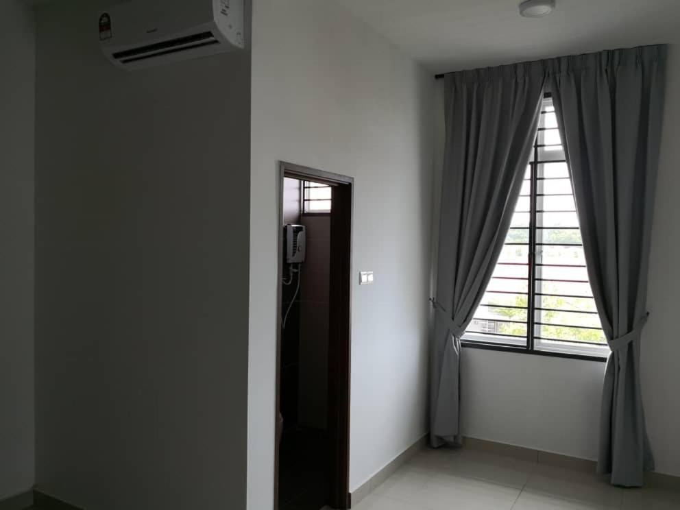 Johor Desaru Beach Bungalow Villas Kangkar Chemaran Eksteriør billede