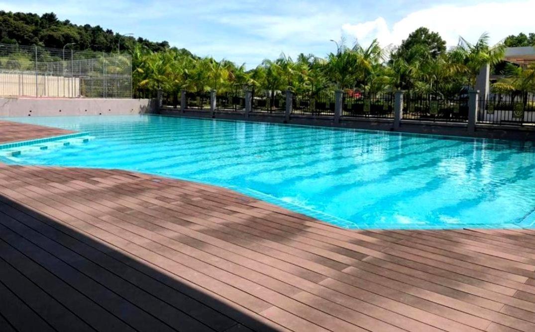 Johor Desaru Beach Bungalow Villas Kangkar Chemaran Eksteriør billede