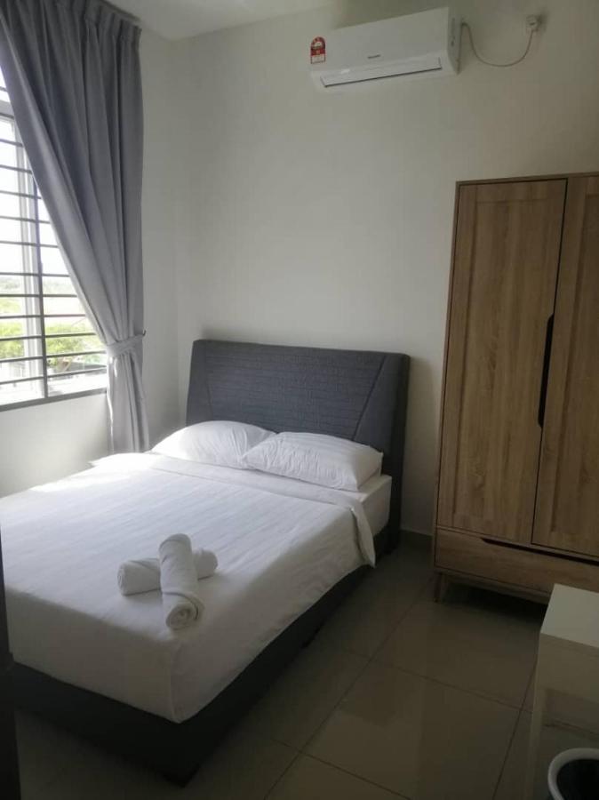Johor Desaru Beach Bungalow Villas Kangkar Chemaran Eksteriør billede