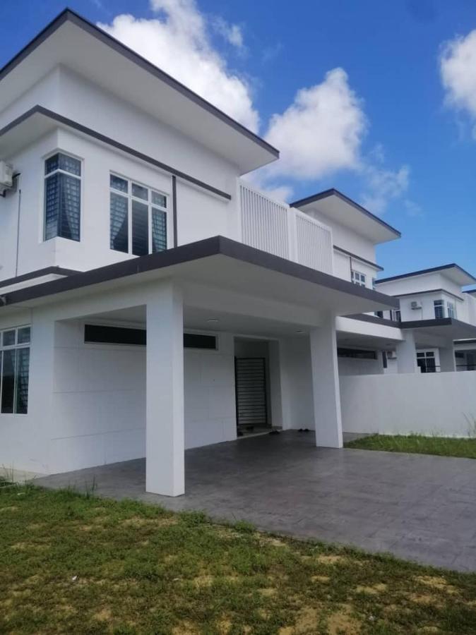 Johor Desaru Beach Bungalow Villas Kangkar Chemaran Eksteriør billede