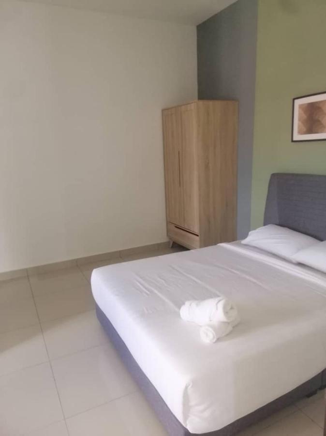Johor Desaru Beach Bungalow Villas Kangkar Chemaran Eksteriør billede