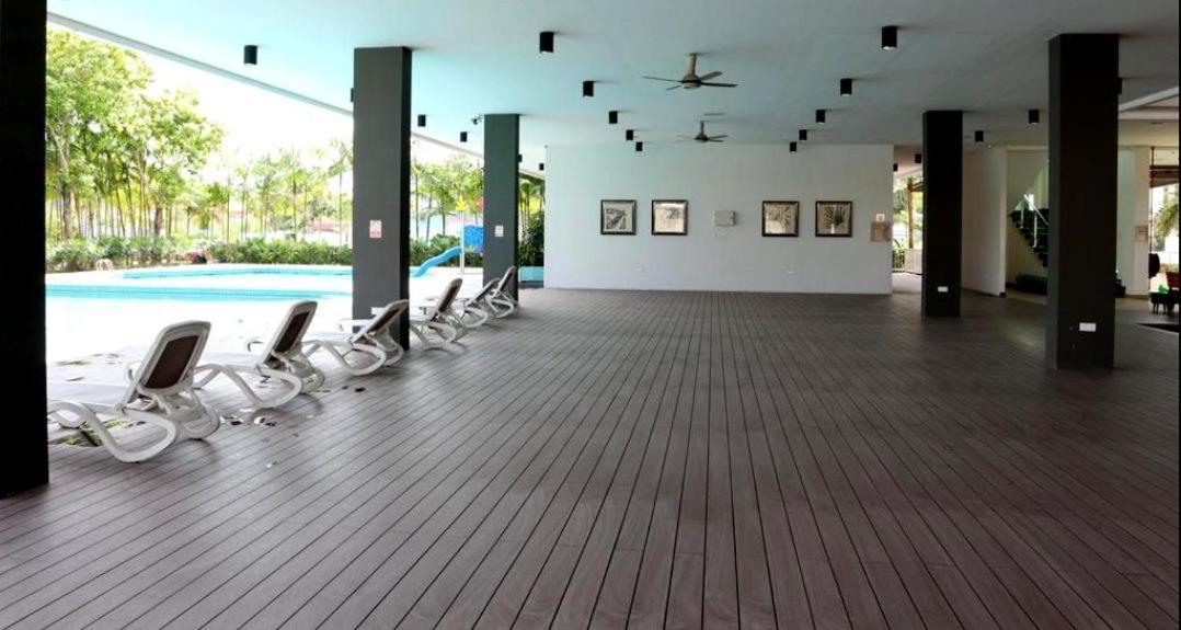 Johor Desaru Beach Bungalow Villas Kangkar Chemaran Eksteriør billede