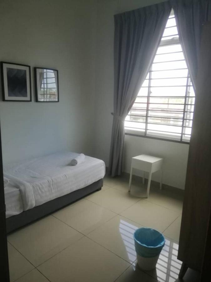 Johor Desaru Beach Bungalow Villas Kangkar Chemaran Eksteriør billede